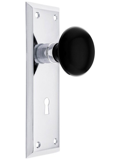 New York Plate with Black Porcelain Knob with Keyhole in Polished Chrome.